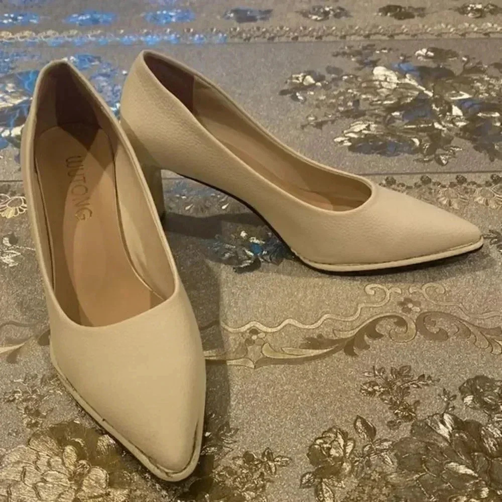Beautiful heels NEW - Picture 6 of 7